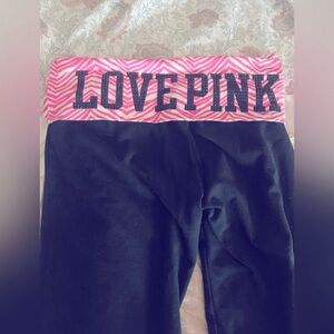 y2k zebra PINK yoga pants, they are capri fitted, dm for any questions #y2k